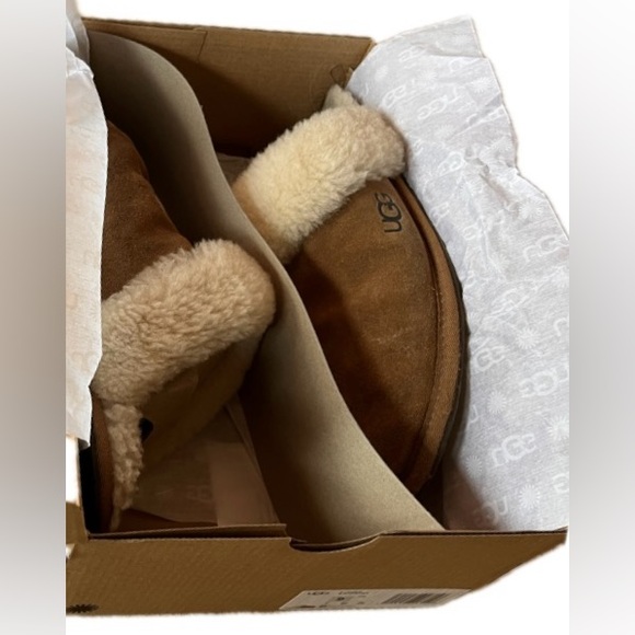 UGG Women's Scuffette Il Slippers Chestnut size 9 - Picture 8 of 16